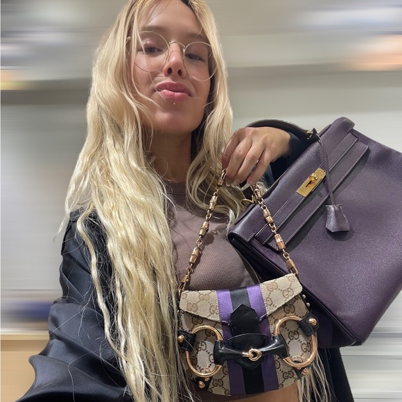 Meet your Posher, Sophy ๐ - Picture 2 of 7